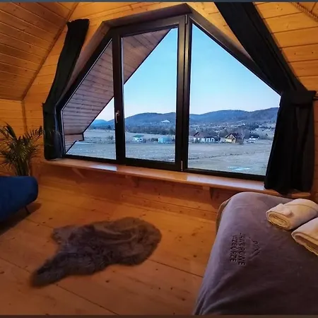 Holiday home Jaworowe Wzgorze