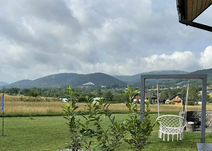 Jaworowe Wzgorze Vakantiehuis *